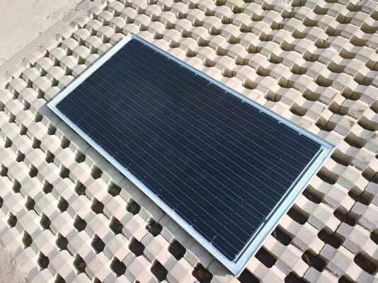 135W Monocrystalline Anti-Slip Tempered Glass Solar Floor Tile with 25-Year Output Warranty